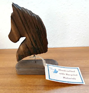 Reclaimed Wooden Horse Head Statue